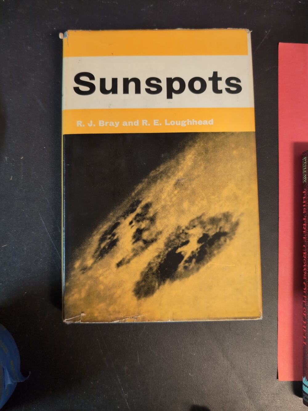 Sunspots by R.J. And R.E. Loughhead Bray 1965 Great Britain HC DJ Vintage